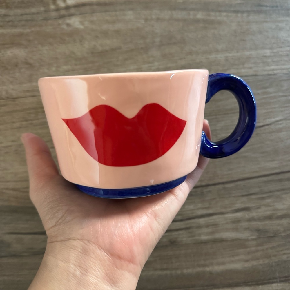 Clare V Anthropologie Maisonette Red Lips Coffee Mug Cup used